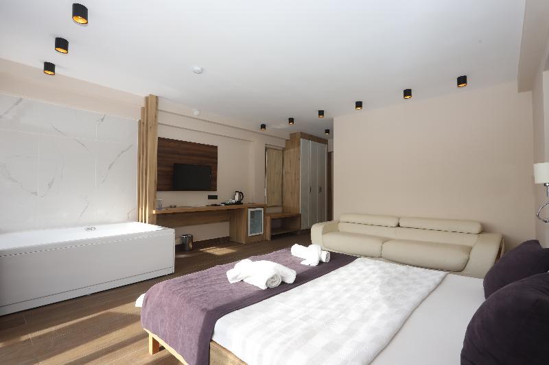 אולודניץ Sertil Royal Forest Hotel מראה חיצוני תמונה